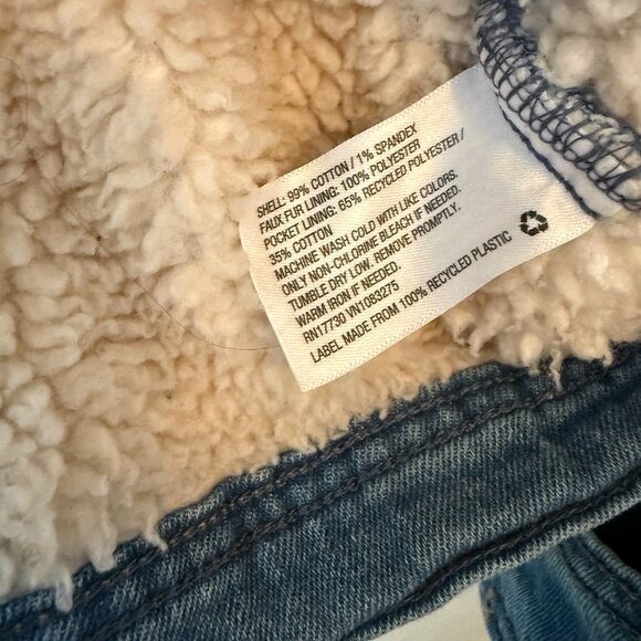 Universal Thread Button-up Jean Jacket - Picture 4 of 4